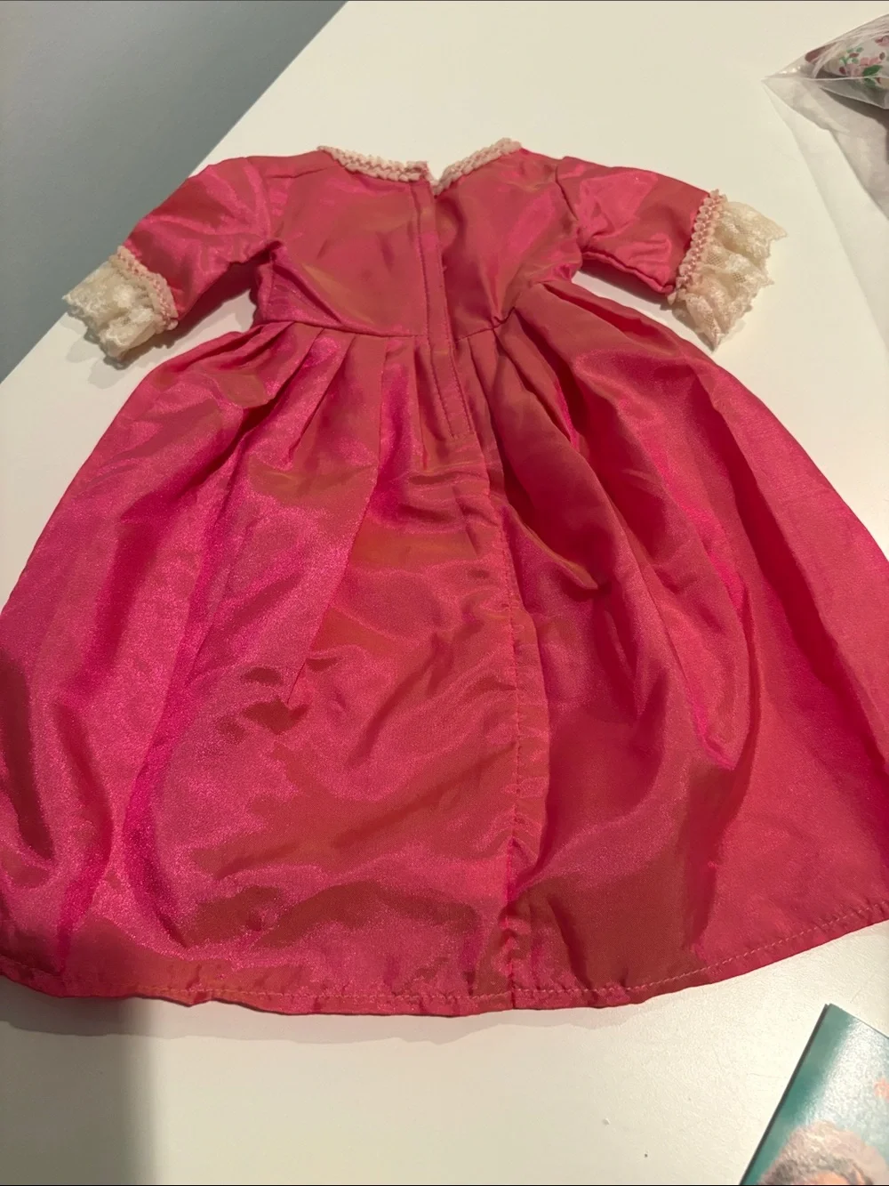 American Girl 4 Elizabeth & Felicity Dress Necklace  Pinner Cap Bag Hankie Coin